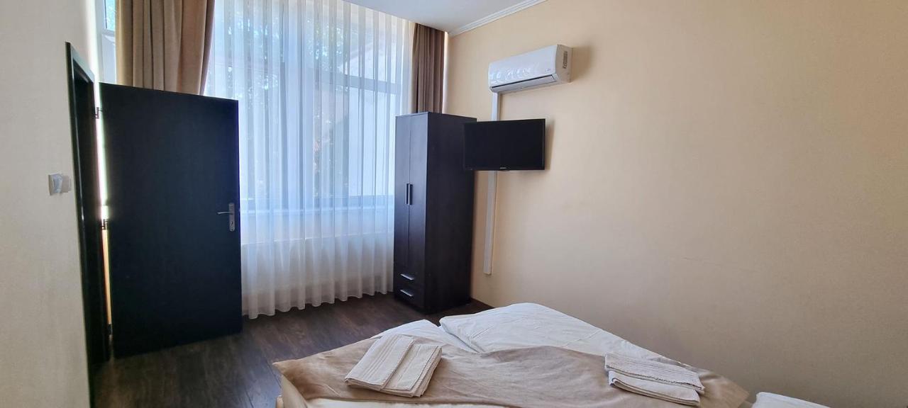 Elite Pension Štúrovo Esterno foto