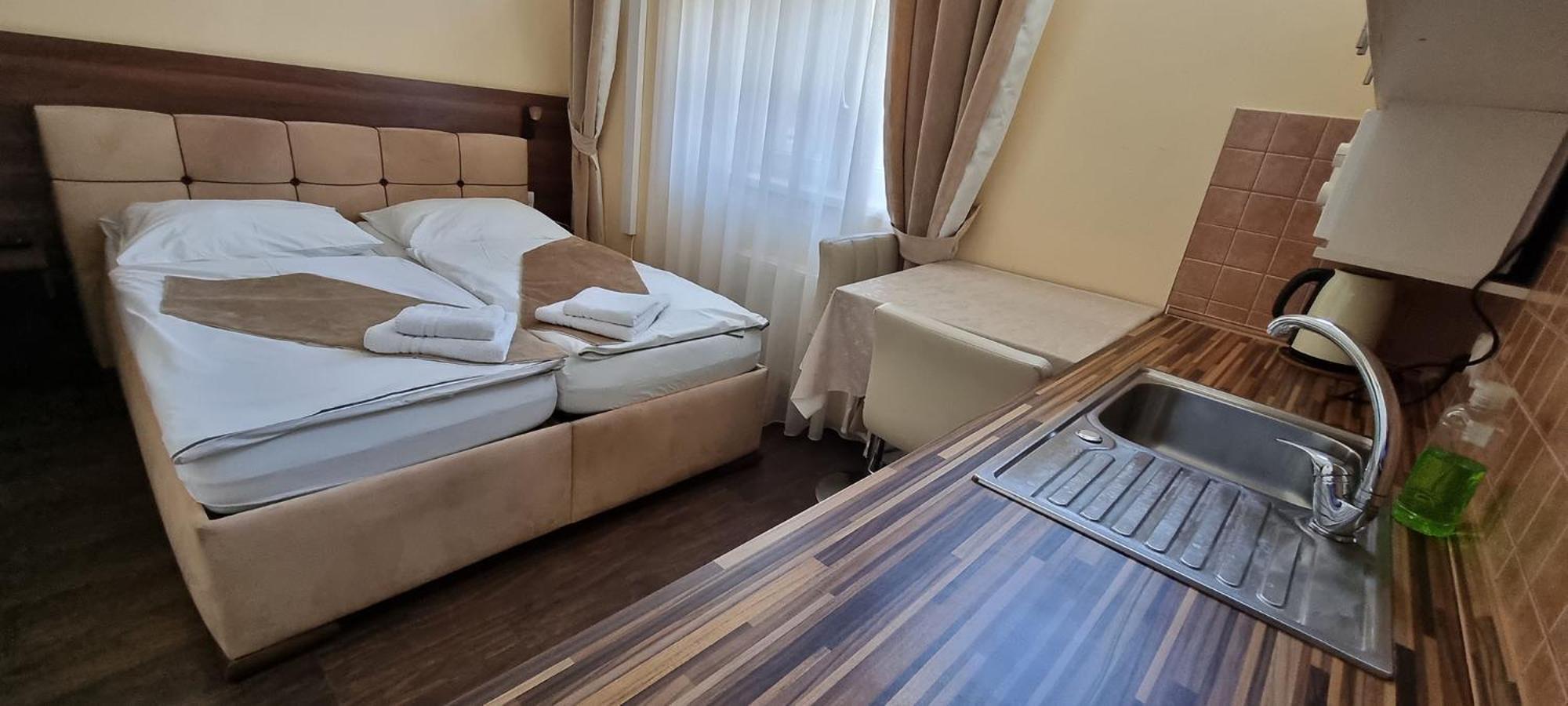 Elite Pension Štúrovo Esterno foto