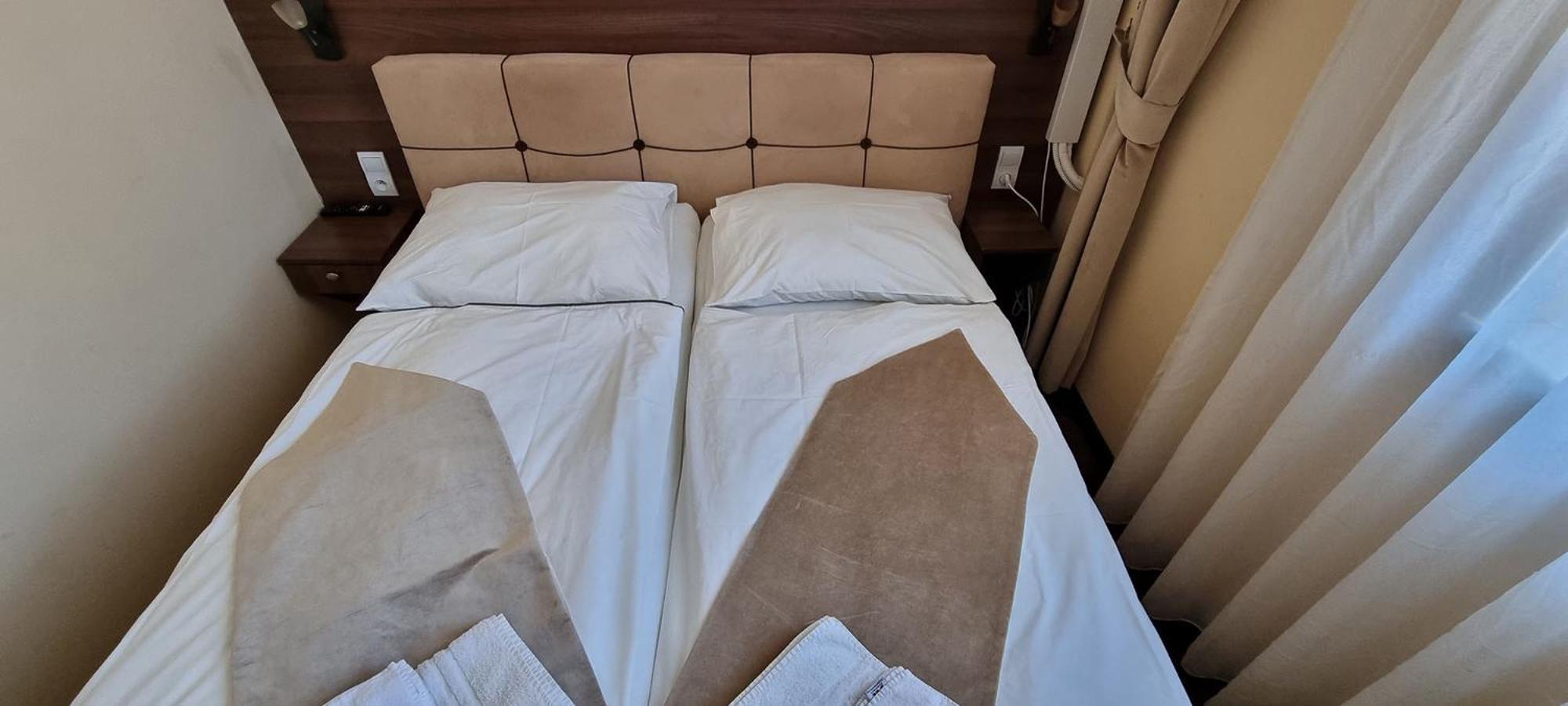 Elite Pension Štúrovo Esterno foto
